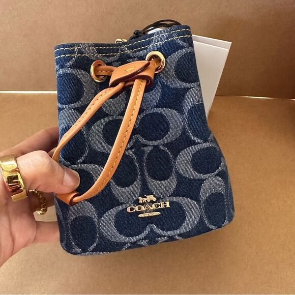 NWT❤️ Coach Drawstring Chain Wristlet Bag Signature Denim Wallet Purse CZ031 - Picture 3 of 13